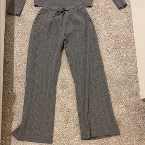 Uniqlo Gray Cable Knit Pants